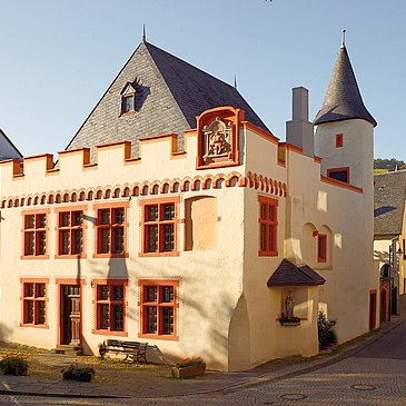 Cusanus Geburtshaus Außenfassade