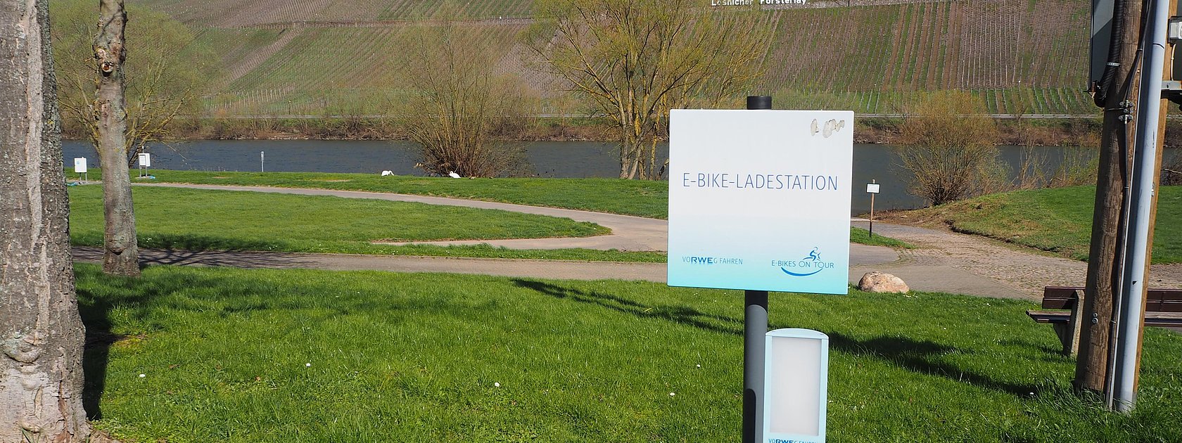 E-Bike Ladestation am Moselufer