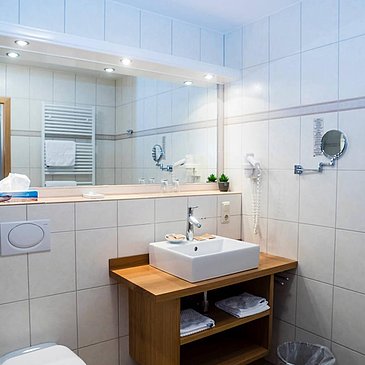 Bad Doppelzimmer im Anbau