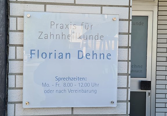 Zahnarzt Florian Dehne