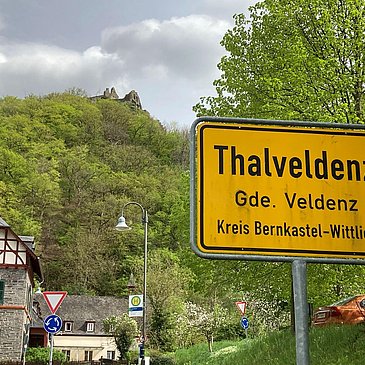 Ins Thal hinauf