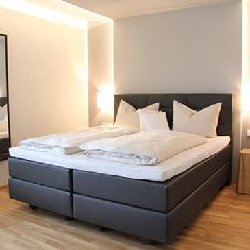 Doppelzimmer mit Balkon