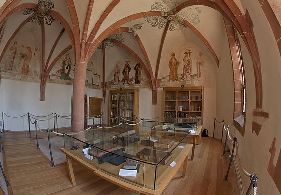 Klosterbibliothek in Klausen