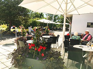 Café und Bistro im Kurgastzentrum_Außenbereich