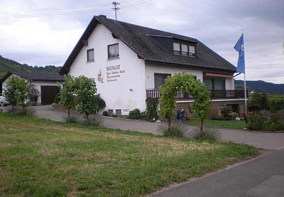 Weingut St. Georg