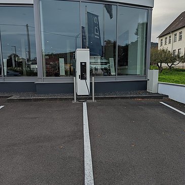 Ladestation Osann-Monzel mit Parkmöglichkeit