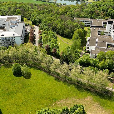 MEDIAN Klinik Burg Landshut neben Moselschleife