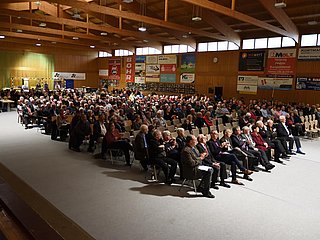 Veranstaltungn in der Hirtenfeldhalle