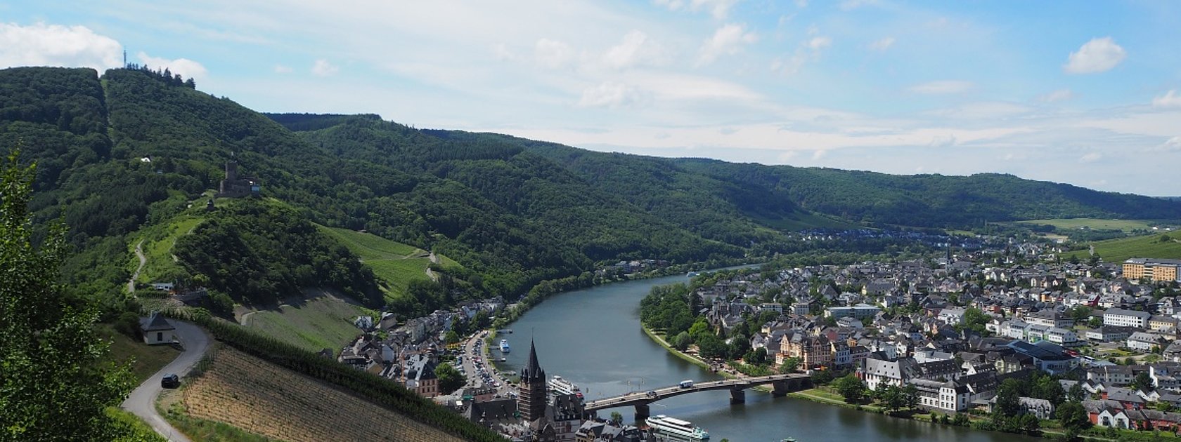 Aussichtsplattform oberhalb von Bernkastel