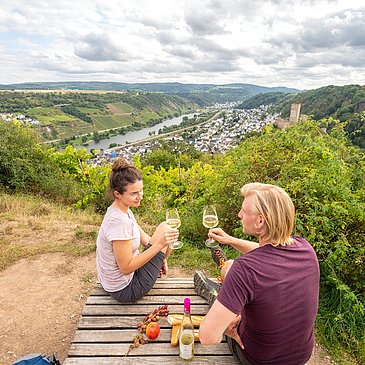 Rast auf dem Schlossberg Kobern