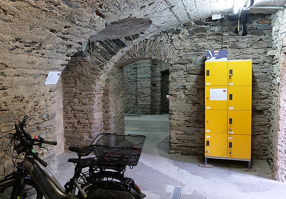 Fahrradkeller mit Schrank