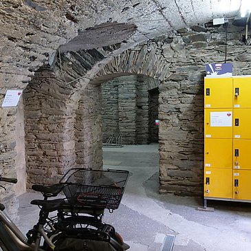 Fahrradkeller mit Schrank