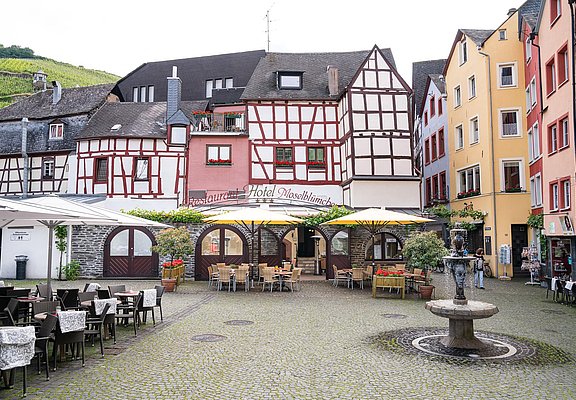 Terrasse am Karlsbader Platz