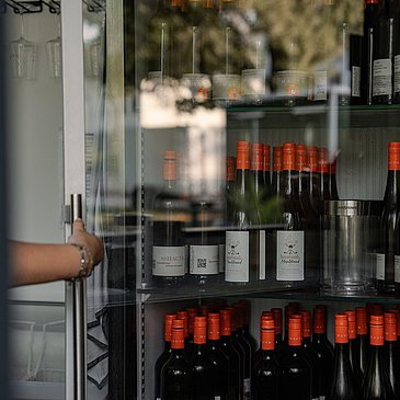 Weinkülschrank