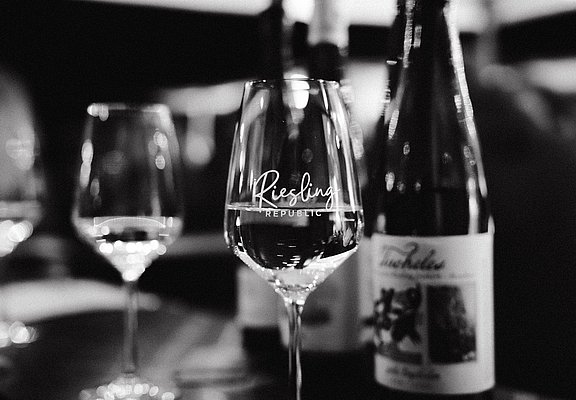 Riesling Republic Glas
