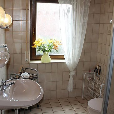 Fewo 1   Badezimmer